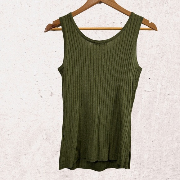 CHARLIE B Olive Green Ribbed Buttoned Tank Top - Picture 2 of 4